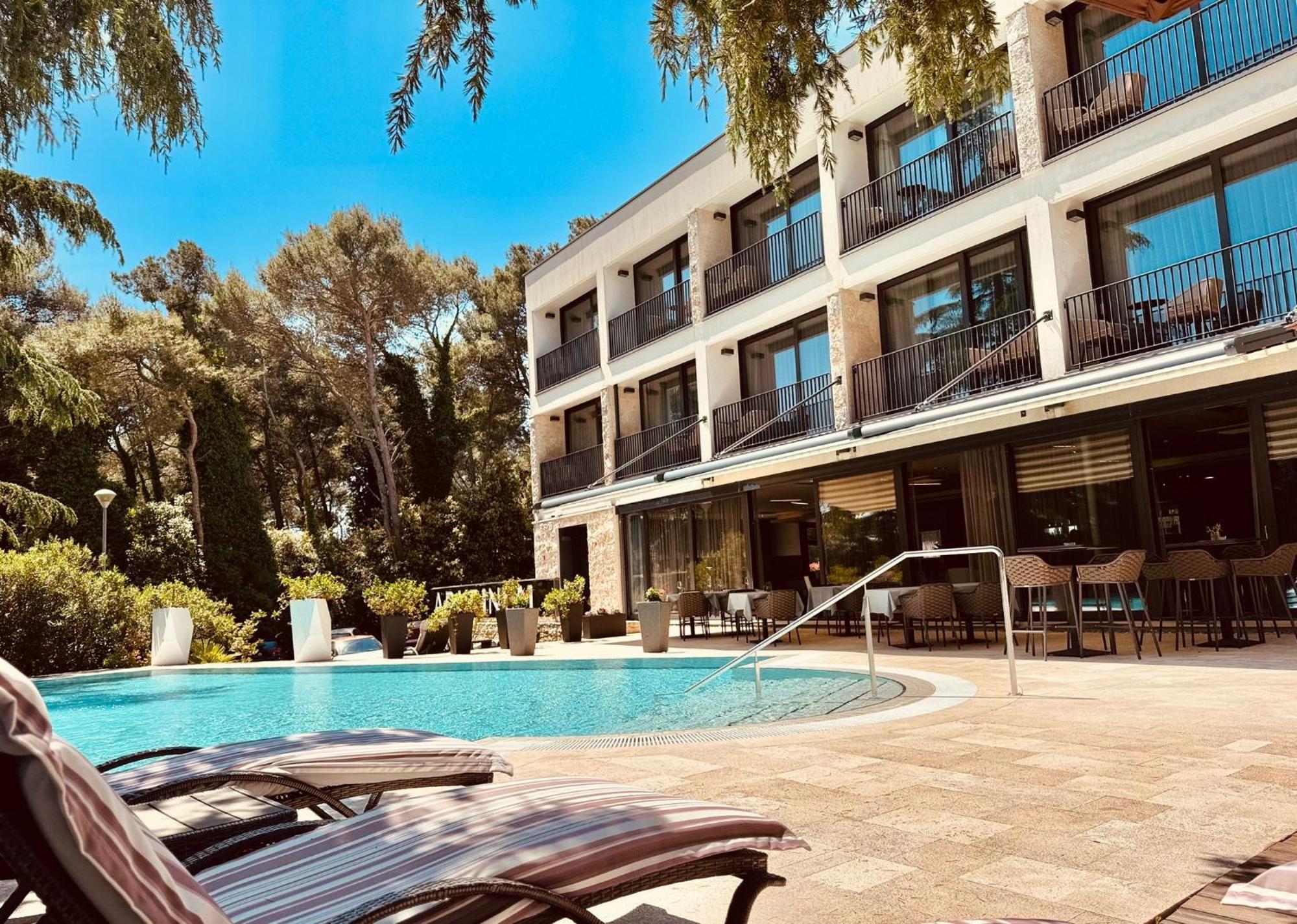 רוביני Hotel Arupinum מראה חיצוני תמונה
